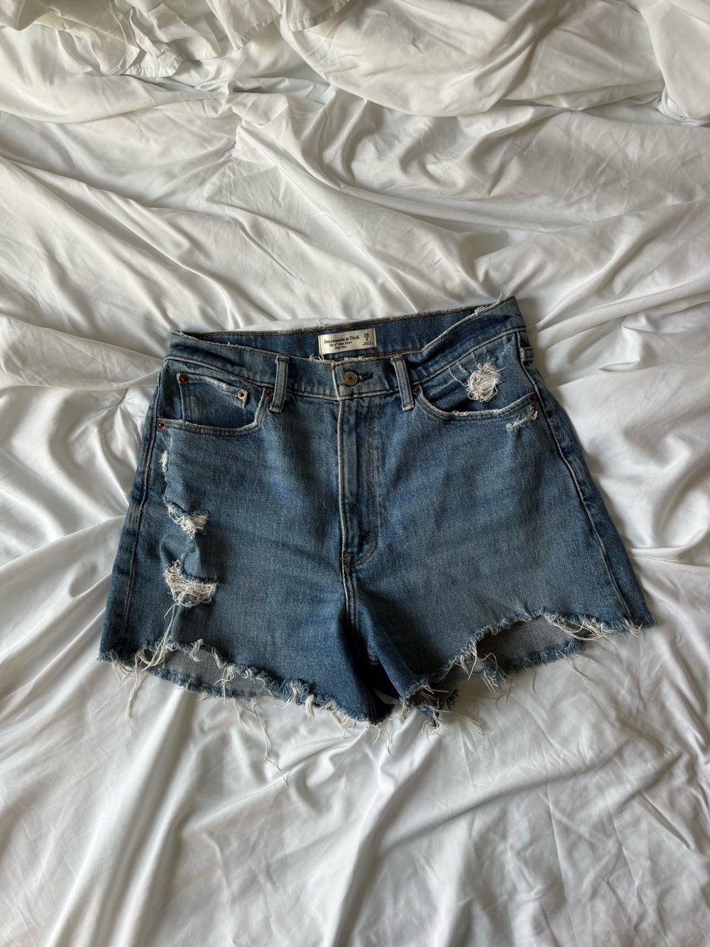 Abercrombie & Fitch Mom Shorts
